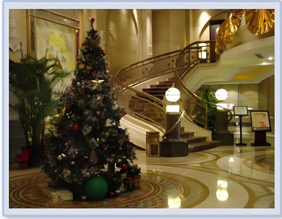 Jinrong International Hotel Shanghai Exterior photo